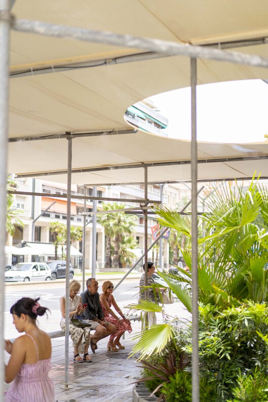 Beyond the Canopy: Six Architectural Strategies for Urban Shade Beyond the Canopy: Six Architectural Strategies for Urban Shade - Image 92 of 101