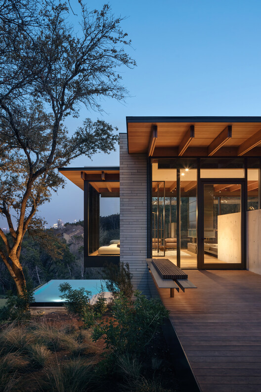 Terrace Mountain Residence / A Parallel Architecture - Image 8 of 23