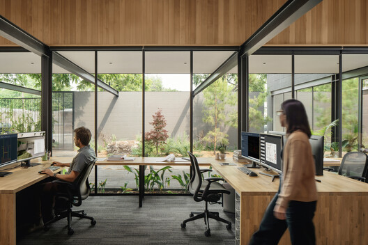 ECC Creative / A Parallel Architecture ECC Creative / A Parallel Architecture - Interior Photography, Kitchen, Table, Chair