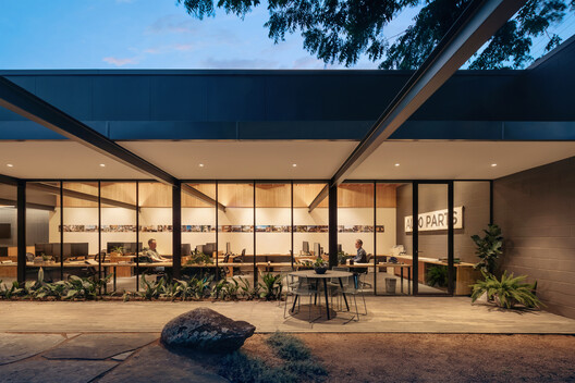 ECC Creative / A Parallel Architecture ECC Creative / A Parallel Architecture - Exterior Photography