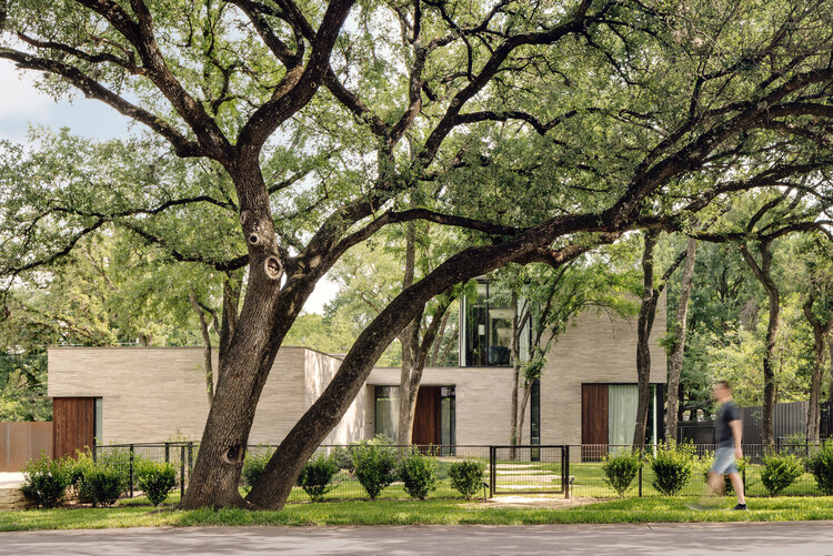Rollingwood Residence / A Parallel Architecture - Exterior Photography, Houses, Garden