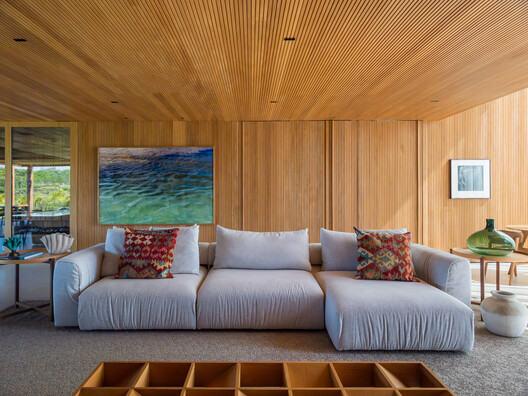 Acervo House / GAM Arquitetos - Interior Photography, Living Room, Sofa, Wood, Chair