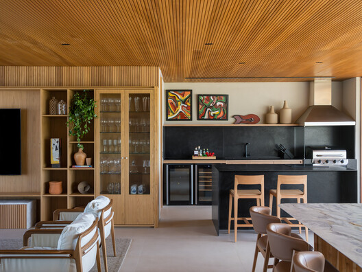 Acervo House / GAM Arquitetos - Interior Photography, Wood, Table, Lighting, Chair, Countertop