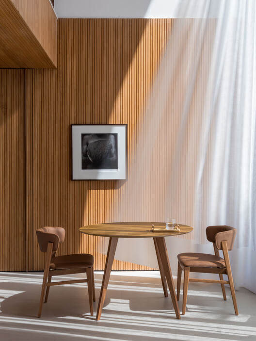 Acervo House / GAM Arquitetos - Interior Photography, Wood, Table, Chair