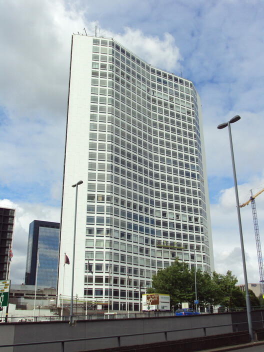 Birmingham Architecture City Guide: Industrial Splendor and Modern Experimentation Birmingham Architecture City Guide: Industrial Splendor and Modern Experimentation - Image 15 of 21