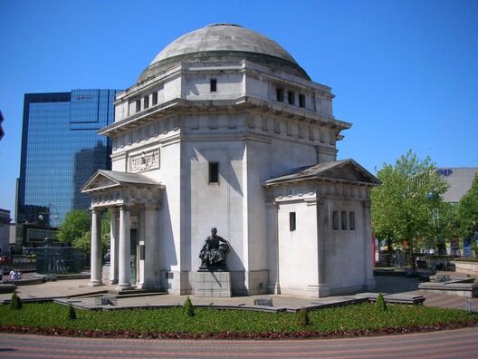 Birmingham Architecture City Guide: Industrial Splendor and Modern Experimentation Birmingham Architecture City Guide: Industrial Splendor and Modern Experimentation - Image 16 of 21