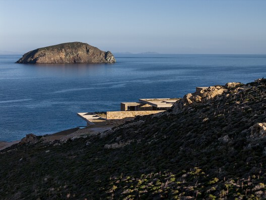 PERMA Serifos Retreat / MOLD Architects PERMA Serifos Retreat / MOLD Architects - Image 10 of 34