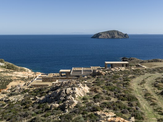 PERMA Serifos Retreat / MOLD Architects PERMA Serifos Retreat / MOLD Architects - Image 12 of 34