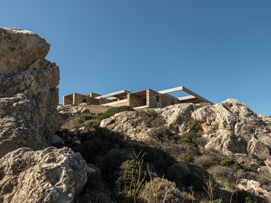PERMA Serifos Retreat / MOLD Architects PERMA Serifos Retreat / MOLD Architects - Image 13 of 34