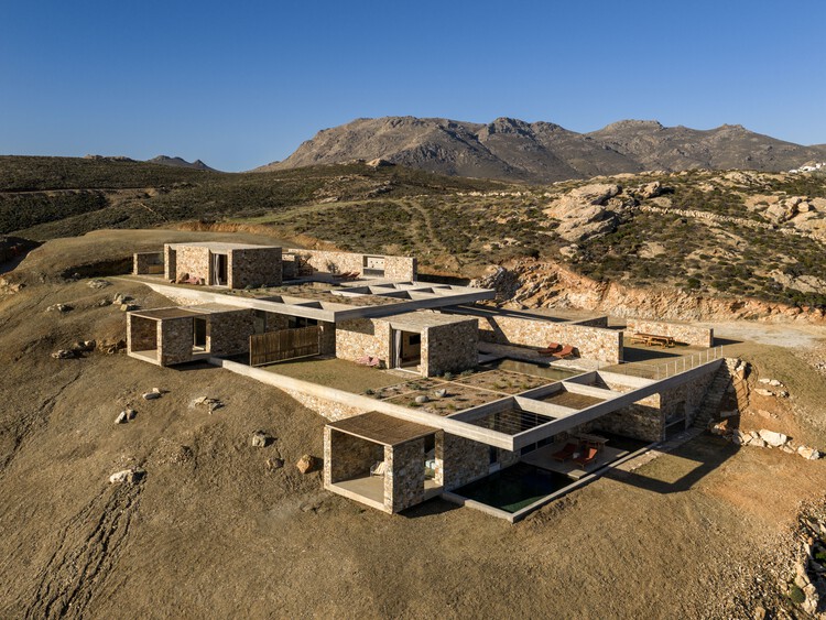 PERMA  Serifos Retreat / MOLD Architects - Hospitality Architecture