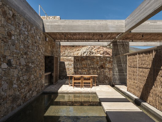 PERMA Serifos Retreat / MOLD Architects PERMA Serifos Retreat / MOLD Architects - Image 23 of 34