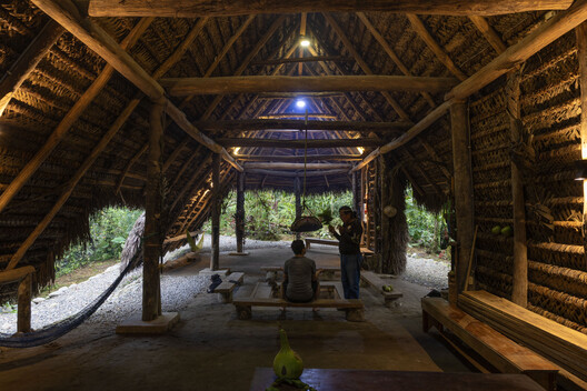 Hampi Samay Wasi: Regenerative Architecture and Ancestral Memory in the Kichwa Amazon / Allwa Arquitectura Hampi Samay Wasi: Regenerative Architecture and Ancestral Memory in the Kichwa Amazon / Allwa Arquitectura - Interior Photography, Wood