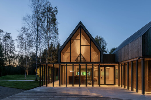 Sanctum Retreat / arches - Exterior Photography, Wood