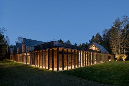 Sanctum Retreat / arches - Exterior Photography