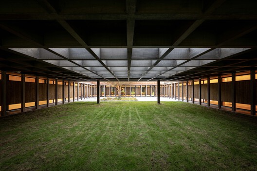 Sanctum Retreat / arches - Image 16 of 40