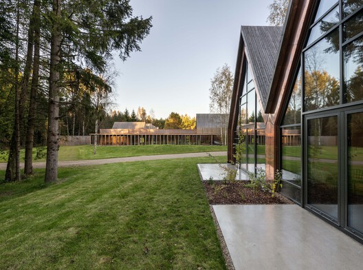 Sanctum Retreat / arches - Image 14 of 40