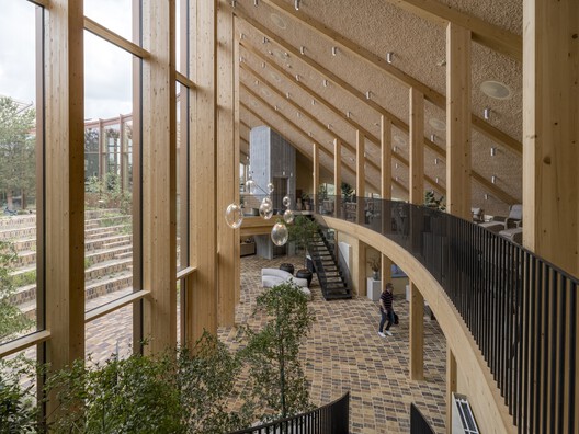 Dymak HQ / BIG Dymak HQ / BIG - Image 11 of 33