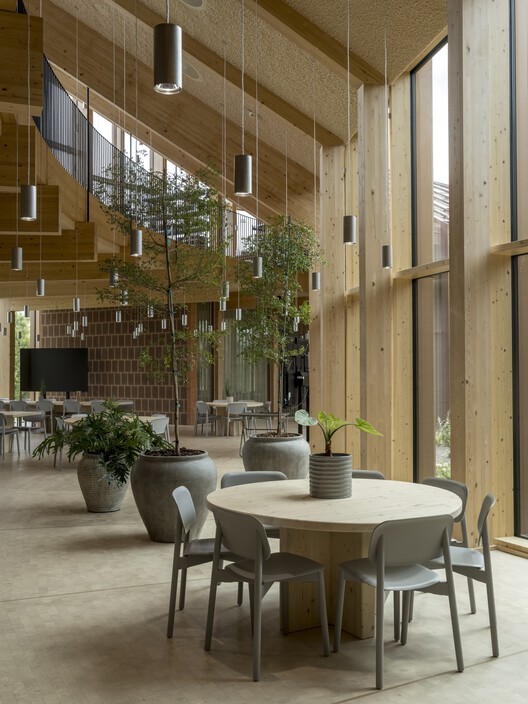 Dymak HQ / BIG Dymak HQ / BIG - Interior Photography, Dining room, Wood, Chair