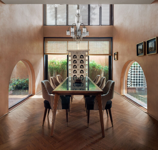 A Tale of Tinted Courts Residence / Architects Collaborative A Tale of Tinted Courts Residence / Architects Collaborative - Interior Photography, Dining room, Wood, Table, Chair, Lighting