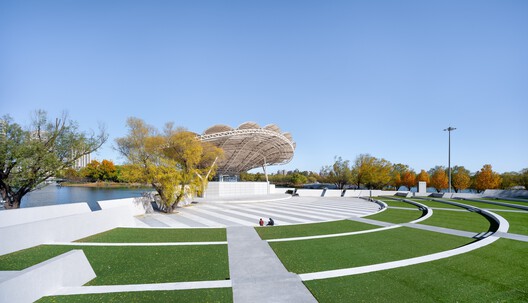 Renovation of Shell Theatre in Beijing Chaoyang Park / DUTS design Renovation of Shell Theatre in Beijing Chaoyang Park / DUTS design - Image 1 of 38
