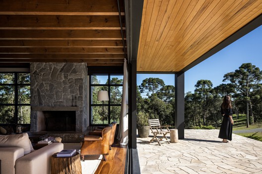 Terra Catarina House / Nola Arquitetura - Interior Photography, Wood, Beam, Chair