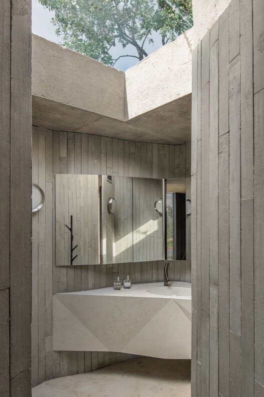 Xingu House / TETRO Arquitetura - Image 25 of 34