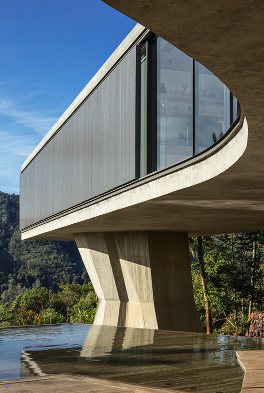Xingu House / TETRO Arquitetura - Image 11 of 34