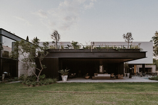 Casa Co / Aagnes studio + JDEstudio - Image 27 of 28