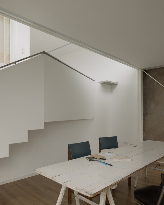 QUINCHOPEL offices / vbrügg - Interior Photography, Stairs, Wood, Lighting, Chair
