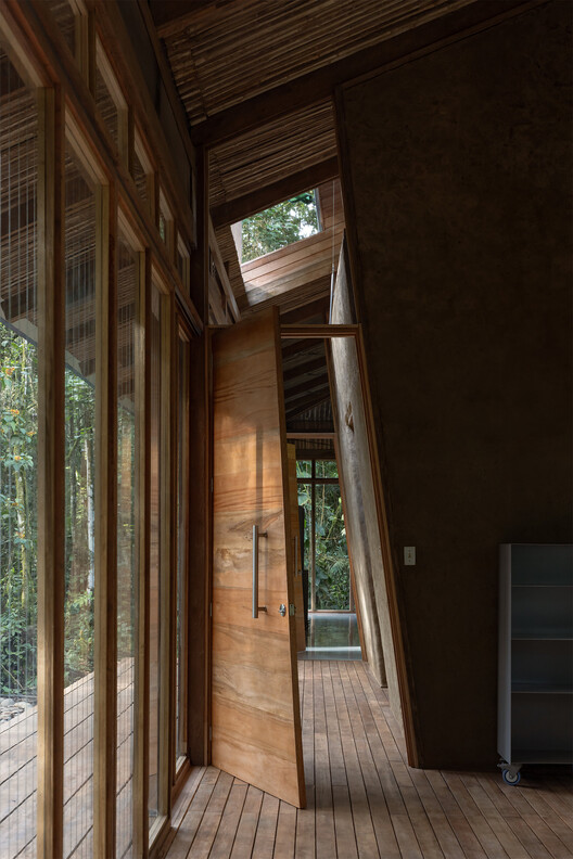 WildSumaco Research Pavilion / Caá Porá Arquitectura - Image 7 of 31