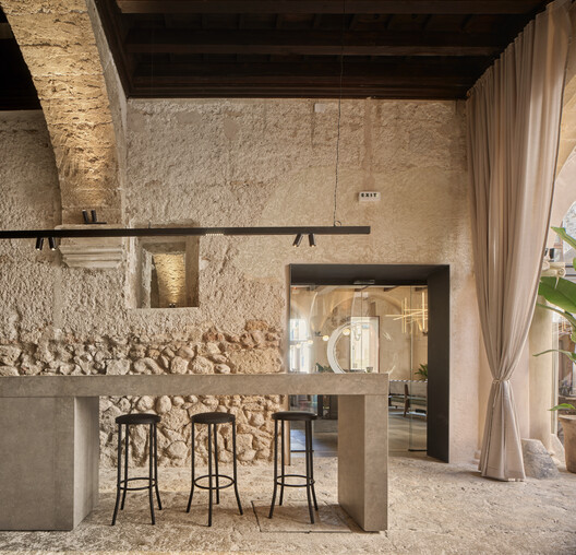 Hotel Nobis Palma / Jordi Herrero Arquitecto Hotel Nobis Palma / Jordi Herrero Arquitecto - Interior Photography, Concrete, Chair