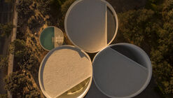 House in las Rozas, Madrid / Fran Silvestre Arquitectos