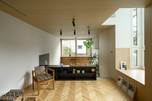 Renovation of two terraced houses of the housing cooperative "Progres - Mirje" Ljubljana / dans arhitekti - Interior Photography, Wood, Lighting, Shelving
