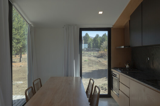 Immersive Landscape / PLUG - Interior Photography, Kitchen, Wood
