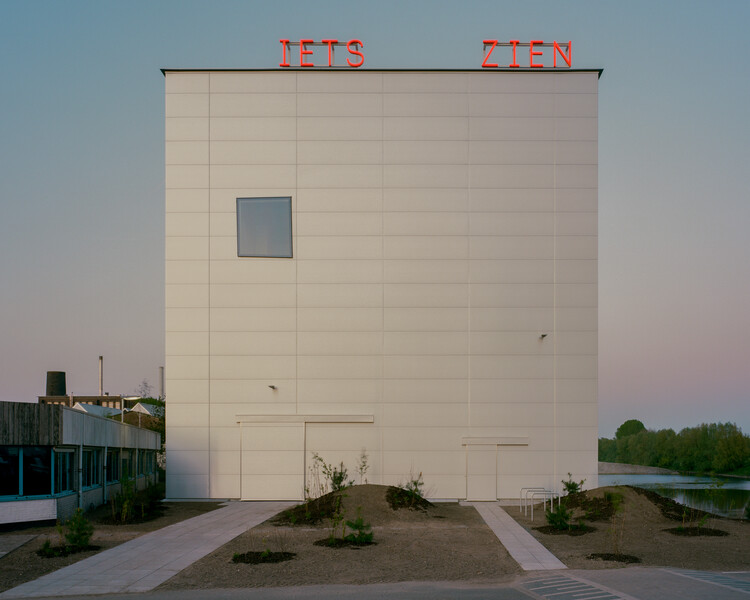 Showdepot De Groen / Space Encounters - Exterior Photography, Cultural Architecture