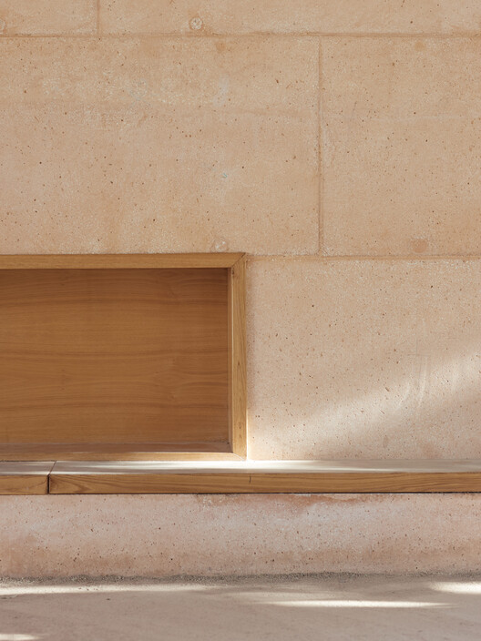 School covered playground Jean Santini - Porto-vecchio - Corsica / CGZ Architecture School covered playground Jean Santini - Porto-vecchio - Corsica / CGZ Architecture - Image 8 of 18