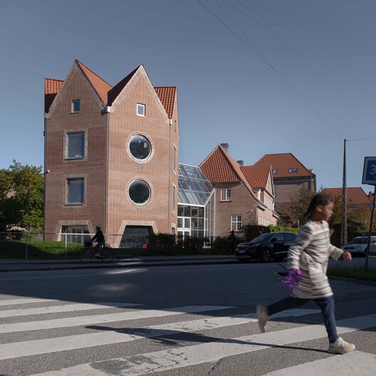 Tidsmaskinen After-School Center / BBP Arkitekter Tidsmaskinen After-School Center / BBP Arkitekter - Exterior Photography, Brick