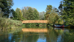 The Pedestrian Bridge across the River Rinža / dans arhitekti