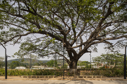 Arriaga Linear Park / Laboratorio Regional de Arquitectura Arriaga Linear Park / Laboratorio Regional de Arquitectura - Image 12 of 28