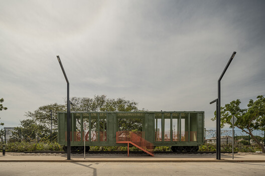 Arriaga Linear Park / Laboratorio Regional de Arquitectura Arriaga Linear Park / Laboratorio Regional de Arquitectura - Image 2 of 28