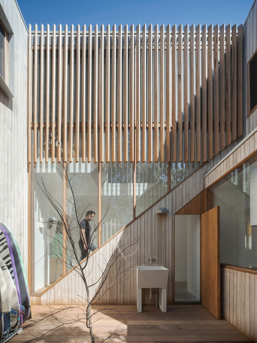 Ghost Gum House Extension / Adriano Pupilli Architects Ghost Gum House Extension / Adriano Pupilli Architects - Image 2 of 18