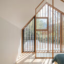 Ghost Gum House Extension / Adriano Pupilli Architects - Houses