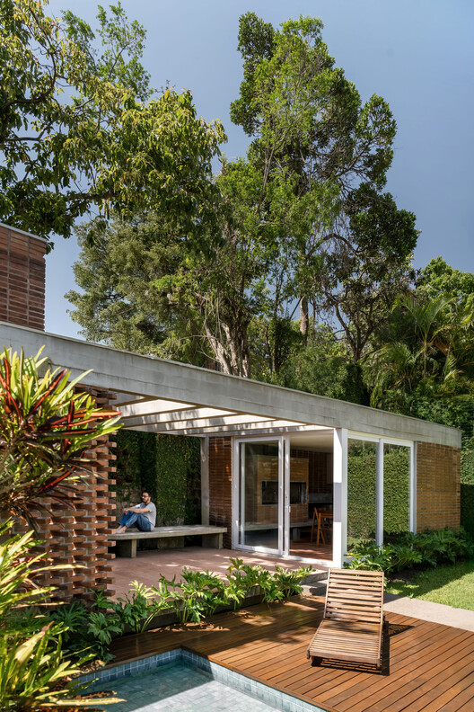 Ouriques House / Ultra Arquitetura Ouriques House / Ultra Arquitetura - Exterior Photography, Garden, Patio, Courtyard