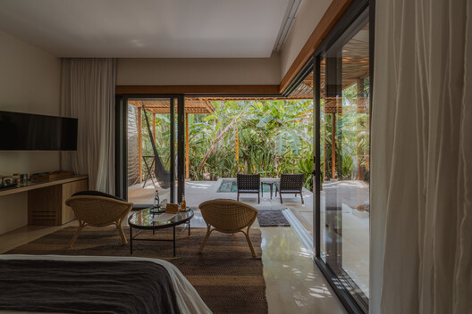 Hotel Nantipa  / Garnier Arquitectos - Interior Photography, Bedroom, Wood