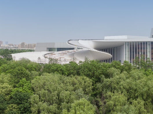 Snøhetta's Shanghai Grand Opera House Nears Completion Ahead of October Opening