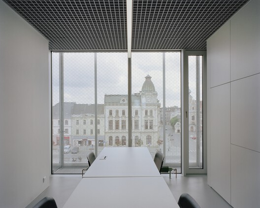 City Hall in Přerov / atelier gram + anagram architecture City Hall in Přerov / atelier gram + anagram architecture - Interior Photography, Glass