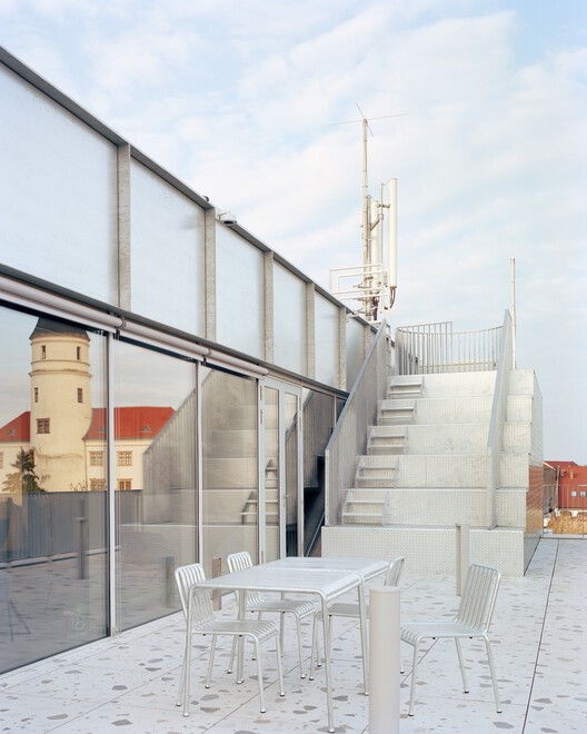 City Hall in Přerov / atelier gram + anagram architecture City Hall in Přerov / atelier gram + anagram architecture - Exterior Photography, Balcony, Handrail