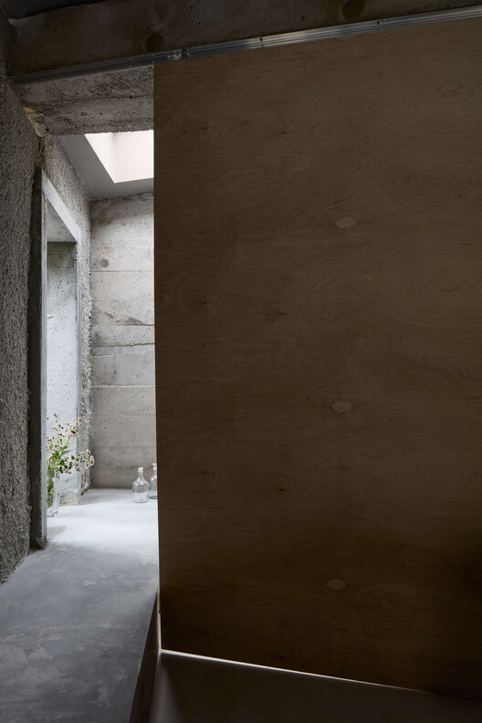Panoší Újezd Summer House / Lenka Milerová architektka - Interior Photography, Wood, Concrete