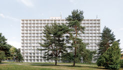 KOSMALT Housing Renovation / Atrium Architekti