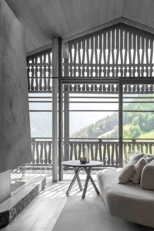 Amonti Chalets / Architekt Andreas Gruber - Interior Photography, Living Room, Chair